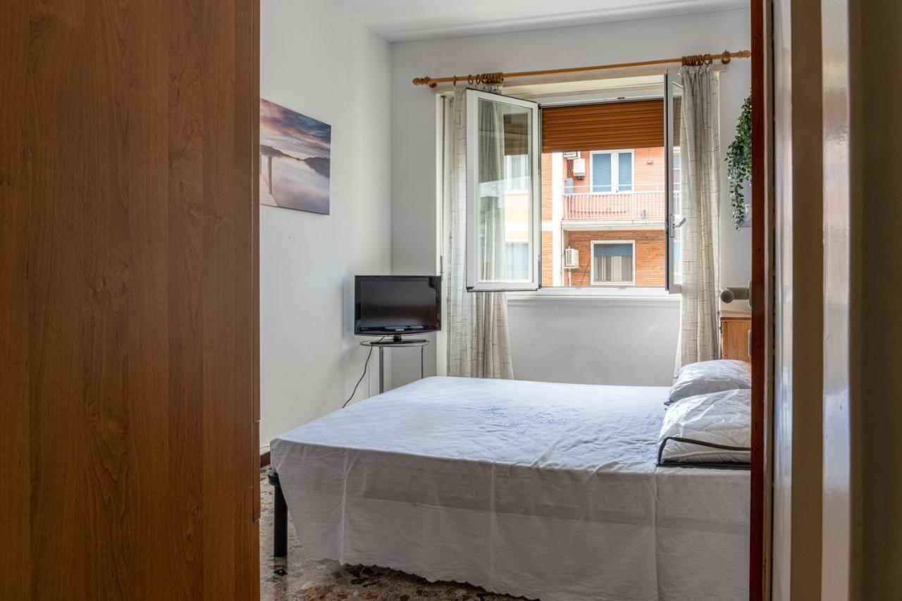 Apartamento San Donato -M3,Linate Airport,Duomo,Policlinico,Wi-Fi San Donato Milanese Exterior foto